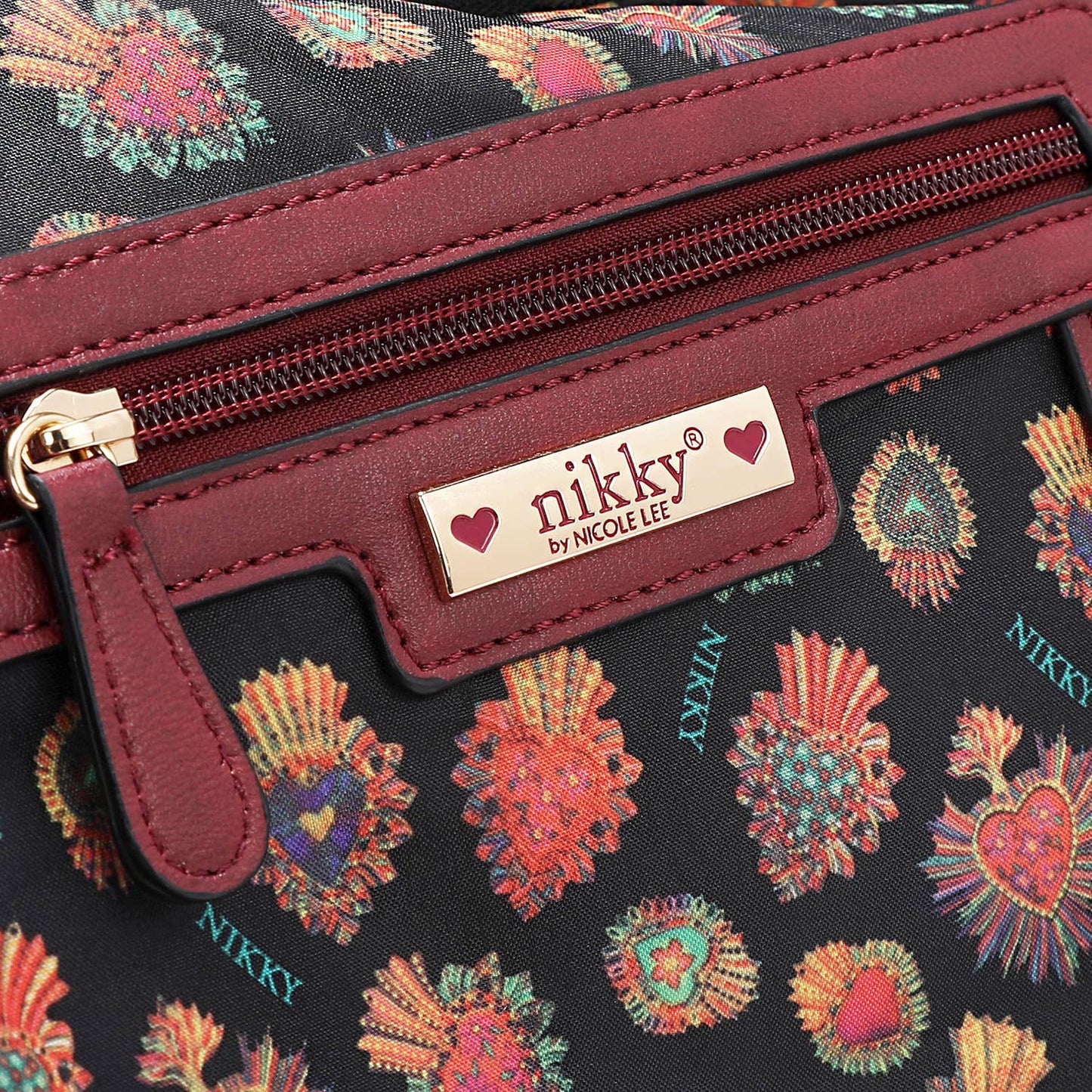 NIKKY MAKES FRIENDS - MESSENGER BAG